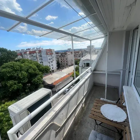 2 Bedrooms, 2 Wc, Free Parking, Center Location, Sunny Bijou Flat * Varna